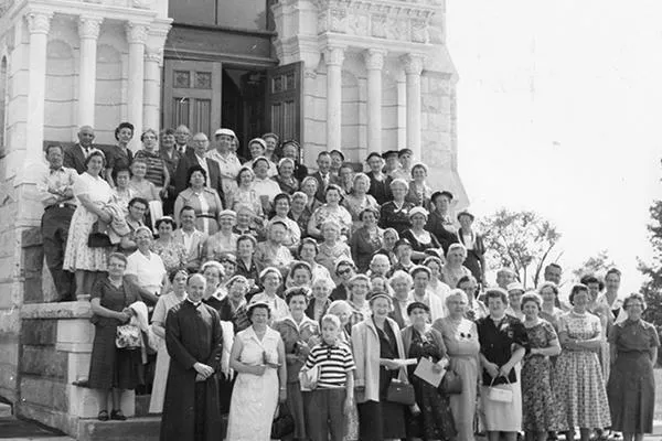 https://marianiewusa.org/sites/default/files/field/image/1940.jpg